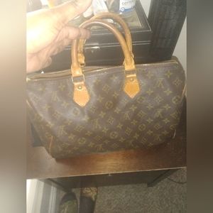 Louis Vuitton purse
